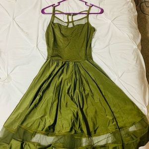 Green contemporary dance costume dress